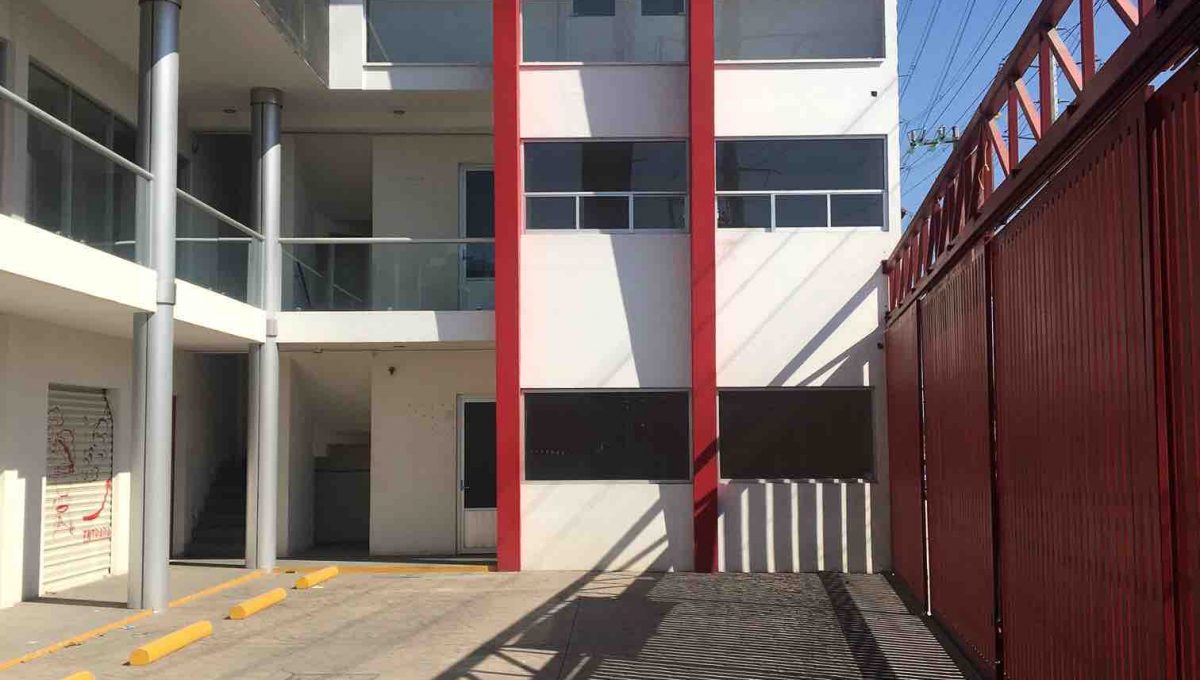 EDIFICIO COMERCIAL EN RENTA EN TOLUCA